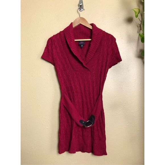 2 B Bebé Knit Red Sweater Pullover size Small - Picture 1 of 9